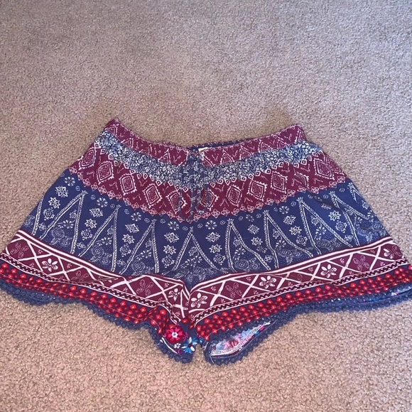 Hollister Multicolored Soft Shorts - Picture 1 of 3